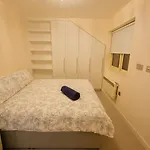3 Bedroom In Centre, Cork Apartment *