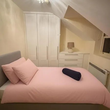 3 Bedroom In Centre, Cork Apartman Kinsale