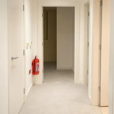 3 Bedroom In Centre, Cork