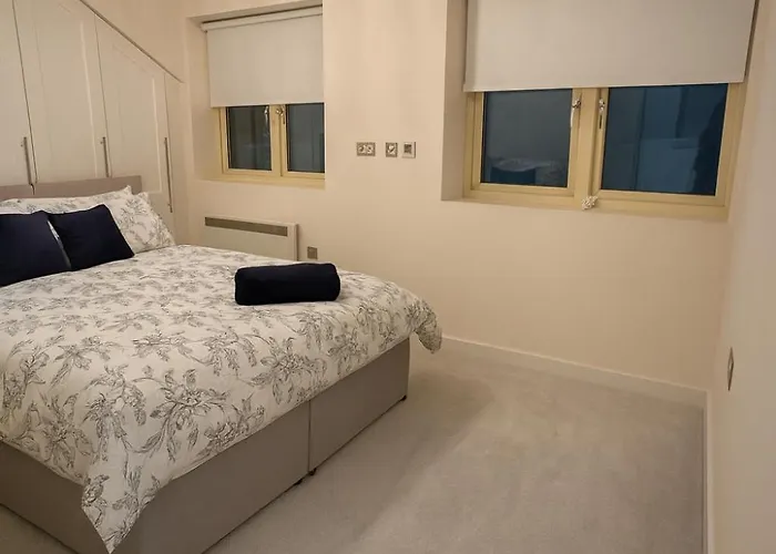 Apartman 3 Bedroom In Centre, Cork