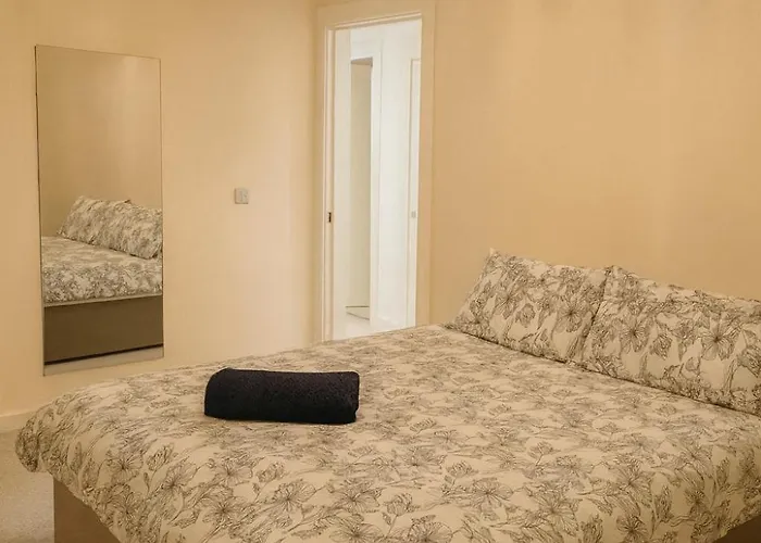 3 Bedroom In Centre, Cork
