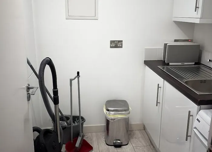 Apartman 3 Bedroom In Centre, Cork