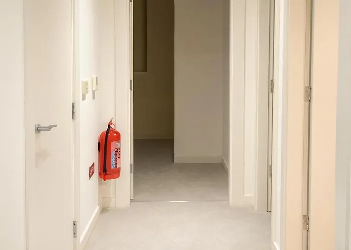 3 Bedroom In Centre, Cork